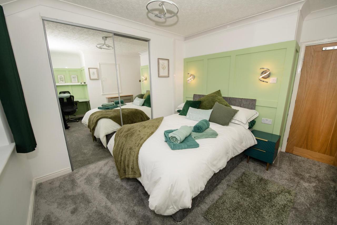 Emmadale Central Bridlington Sleeps 7-8 Exterior photo